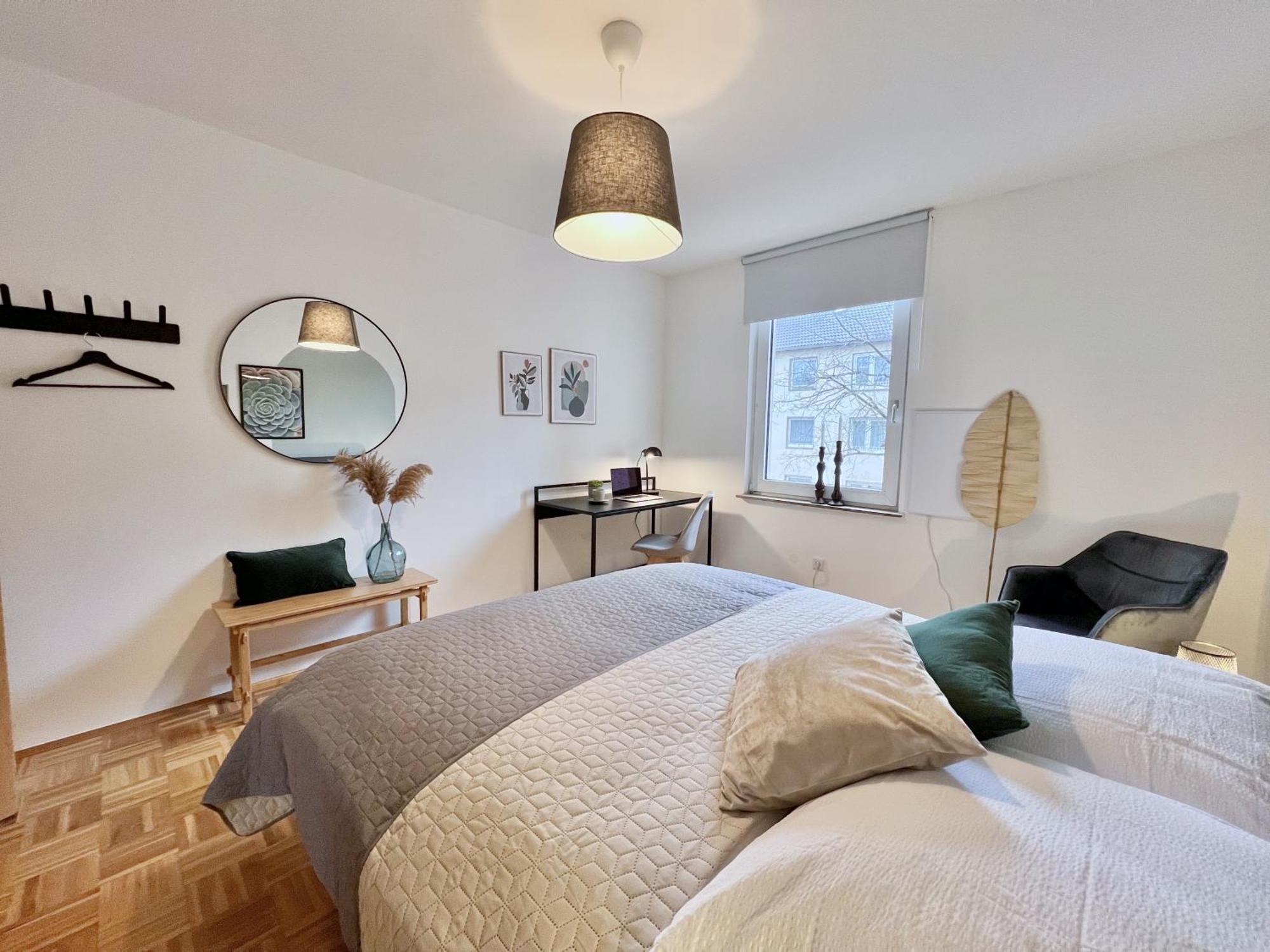 Sapphire Apartment: Free Parking + Netflix + Bathtub Essen Zewnętrze zdjęcie