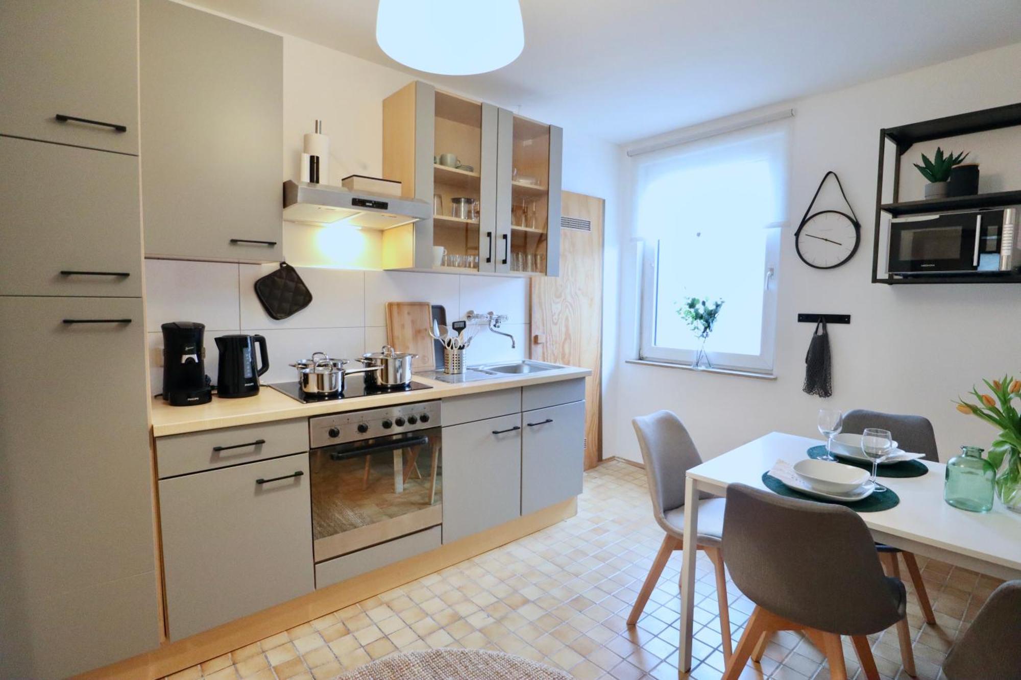 Sapphire Apartment: Free Parking + Netflix + Bathtub Essen Zewnętrze zdjęcie
