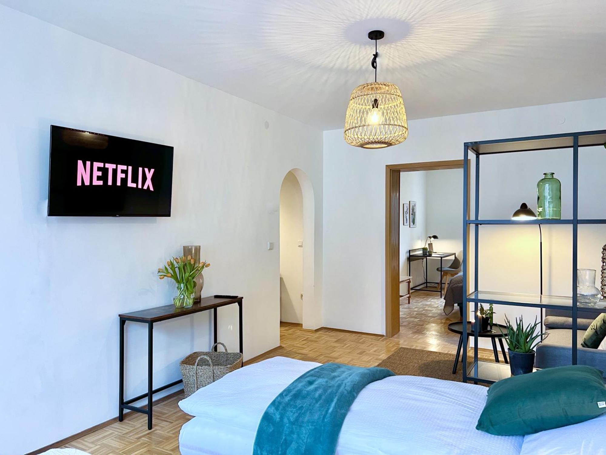 Sapphire Apartment: Free Parking + Netflix + Bathtub Essen Zewnętrze zdjęcie